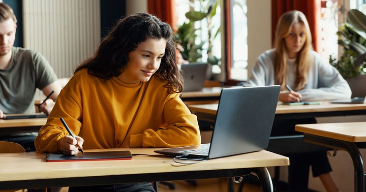 Графічний планшет One by Wacom для освіти