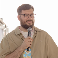 Арам Сімонян