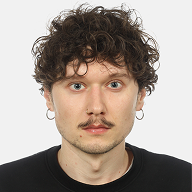 Назар Олійник