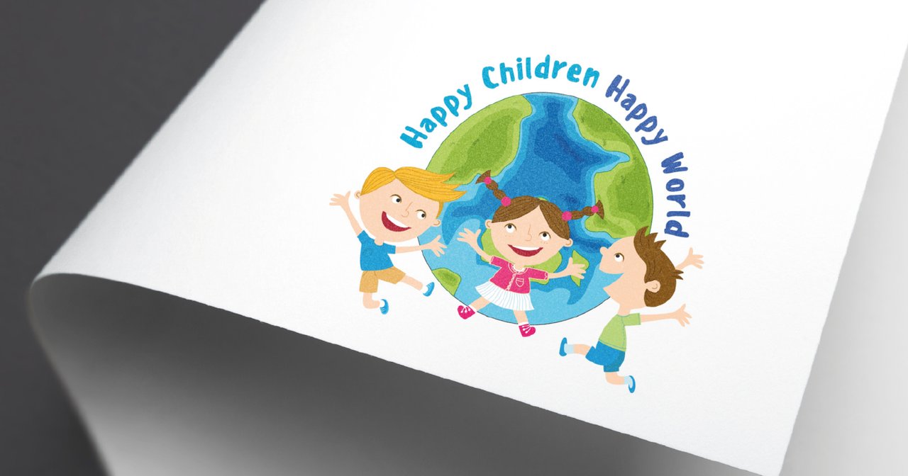 Разработка логотипа и фирменного стиля рекламных носителей для детского центра сенсорно-моторного развития "Happy Children Happy World".