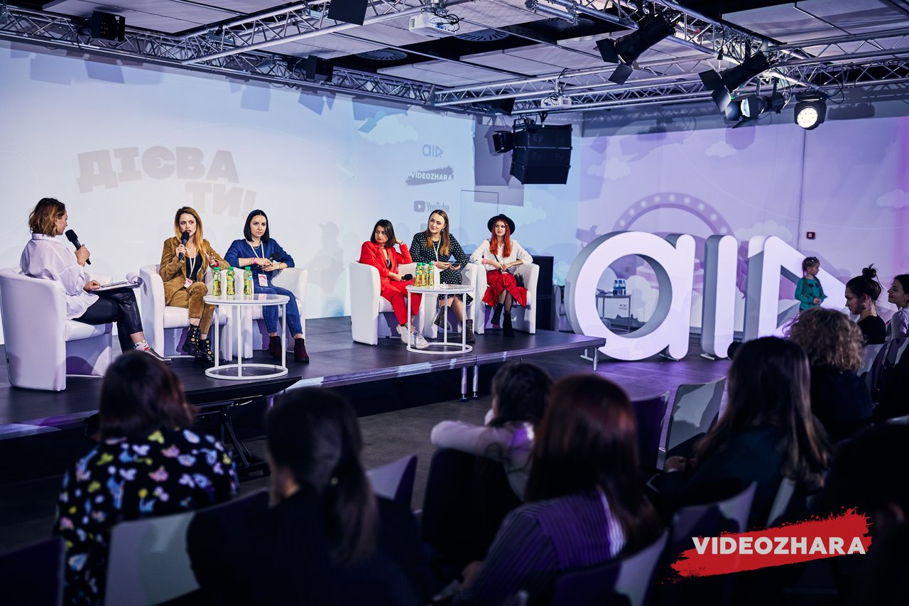 За женщинами-креаторами будущее: YouTube как платформа для решительных и действенных