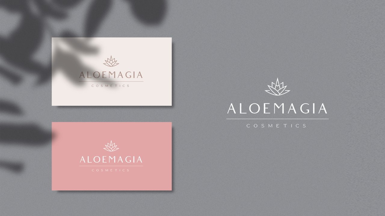 Подсмотрено и запечатлено: лаконичный логотип для AloeMagia