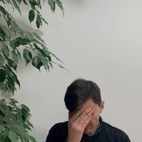 Влад Головко