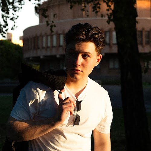 Artem Drohovoz