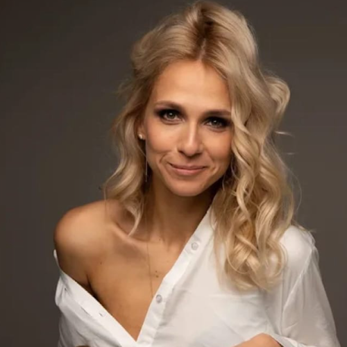 Лея Корнілова