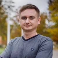 Микола Моложон