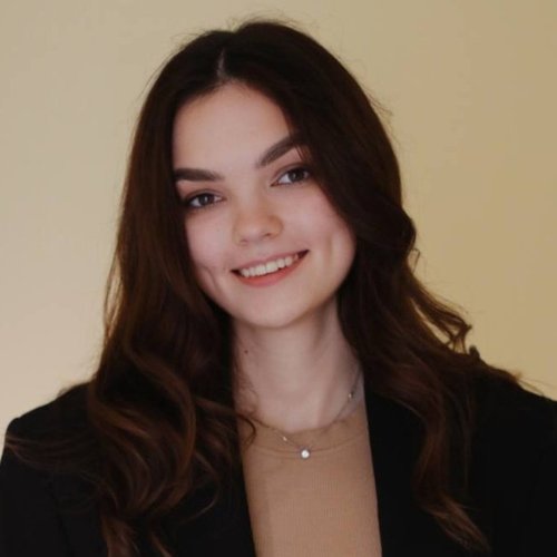 Фото користувача Valentyna Lesniak