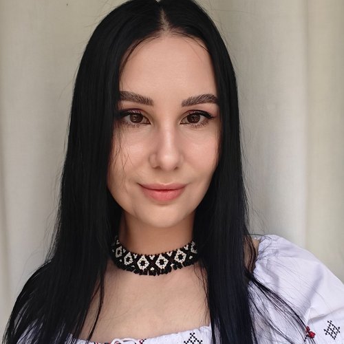 Жанна Лазарєва