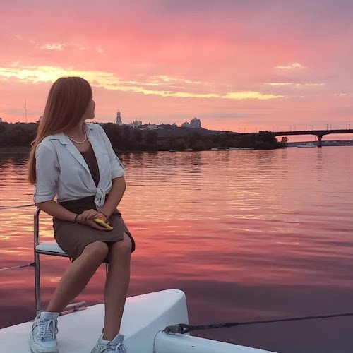 Креслова Марина