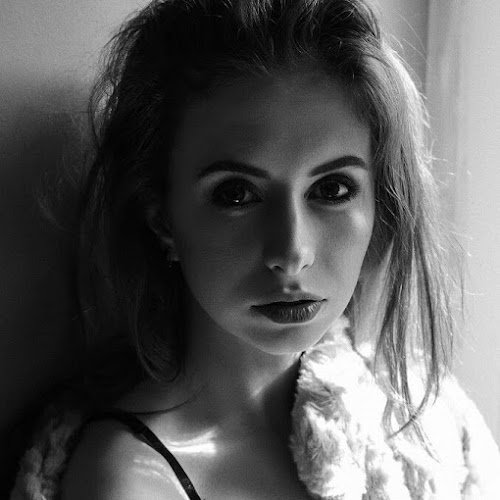 Анна Адамович