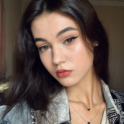 Олександра Щербак