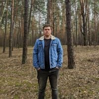Антон Демиденко