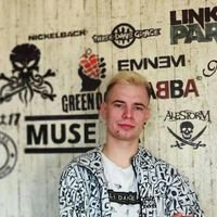 Гєна Купріюк