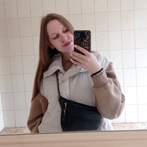 Анна Малиш