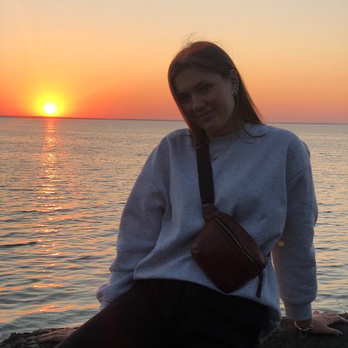 Аліна Титок
