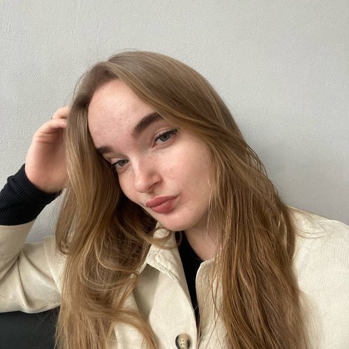 Анастасия Меркулова