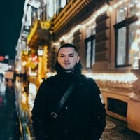 Денис Колоша